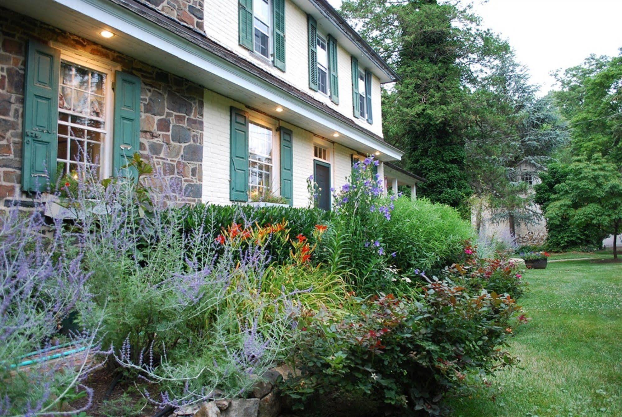 Wild Wisteria Bed & Breakfast Chadds Ford ภายนอก รูปภาพ