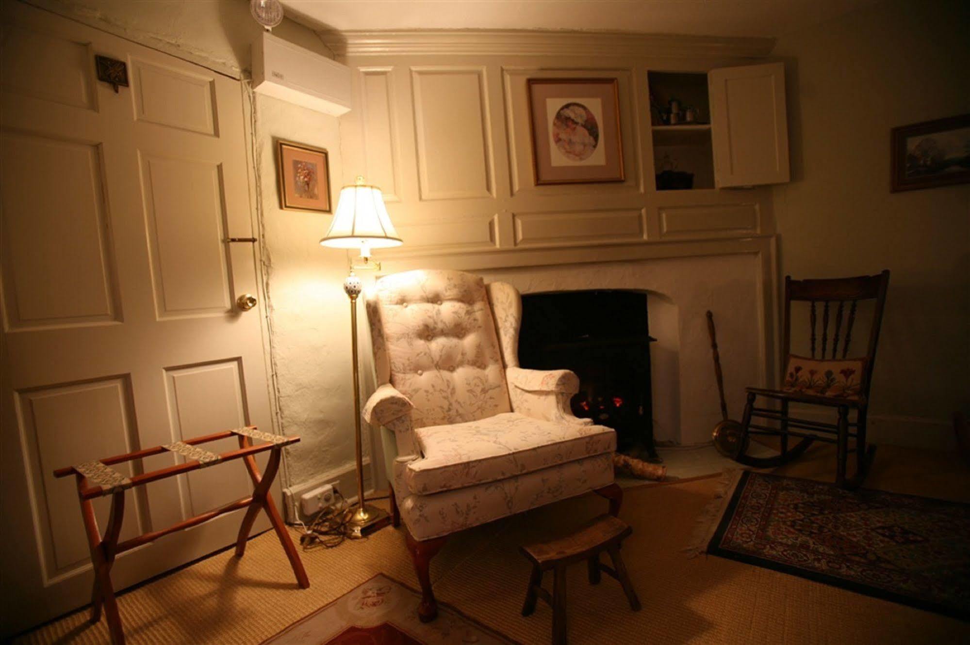 Wild Wisteria Bed & Breakfast Chadds Ford ภายนอก รูปภาพ