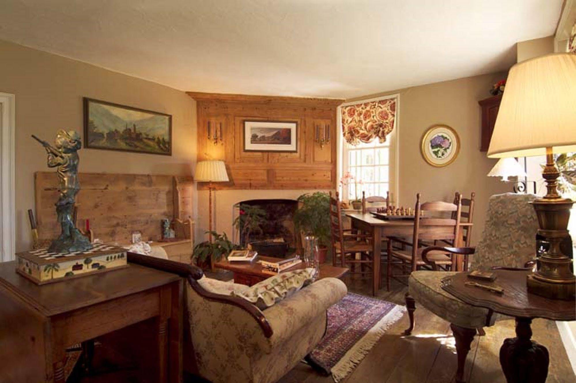 Wild Wisteria Bed & Breakfast Chadds Ford ภายนอก รูปภาพ