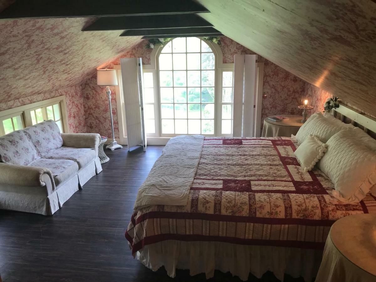 Wild Wisteria Bed & Breakfast Chadds Ford ภายนอก รูปภาพ